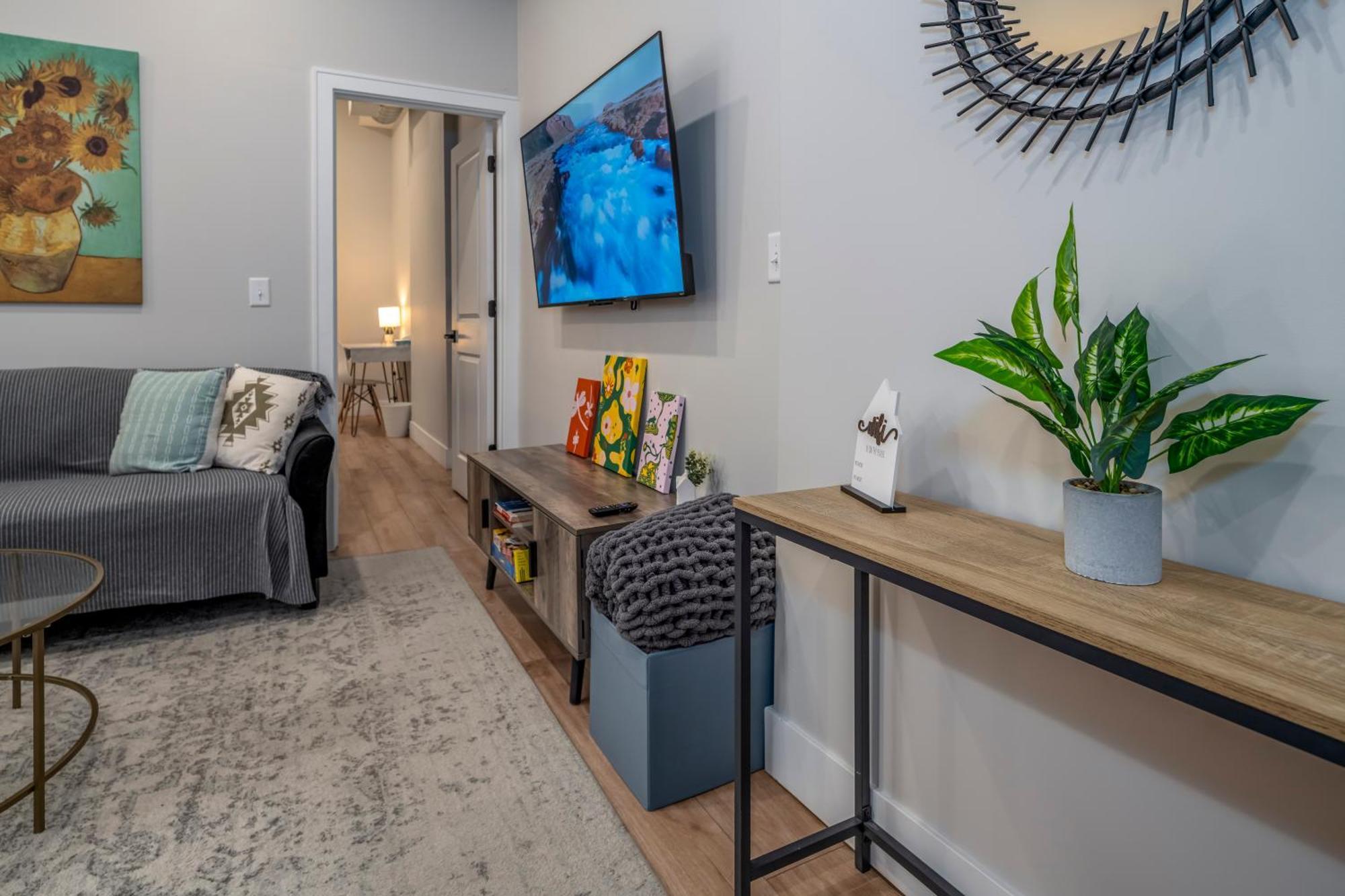 Prime Otr, 3 Lux Queen Beds, Two 55In Tvs, Steps To Tql, Findlay Market, Light Rail, Fast Wifi Cincinnati Exterior foto